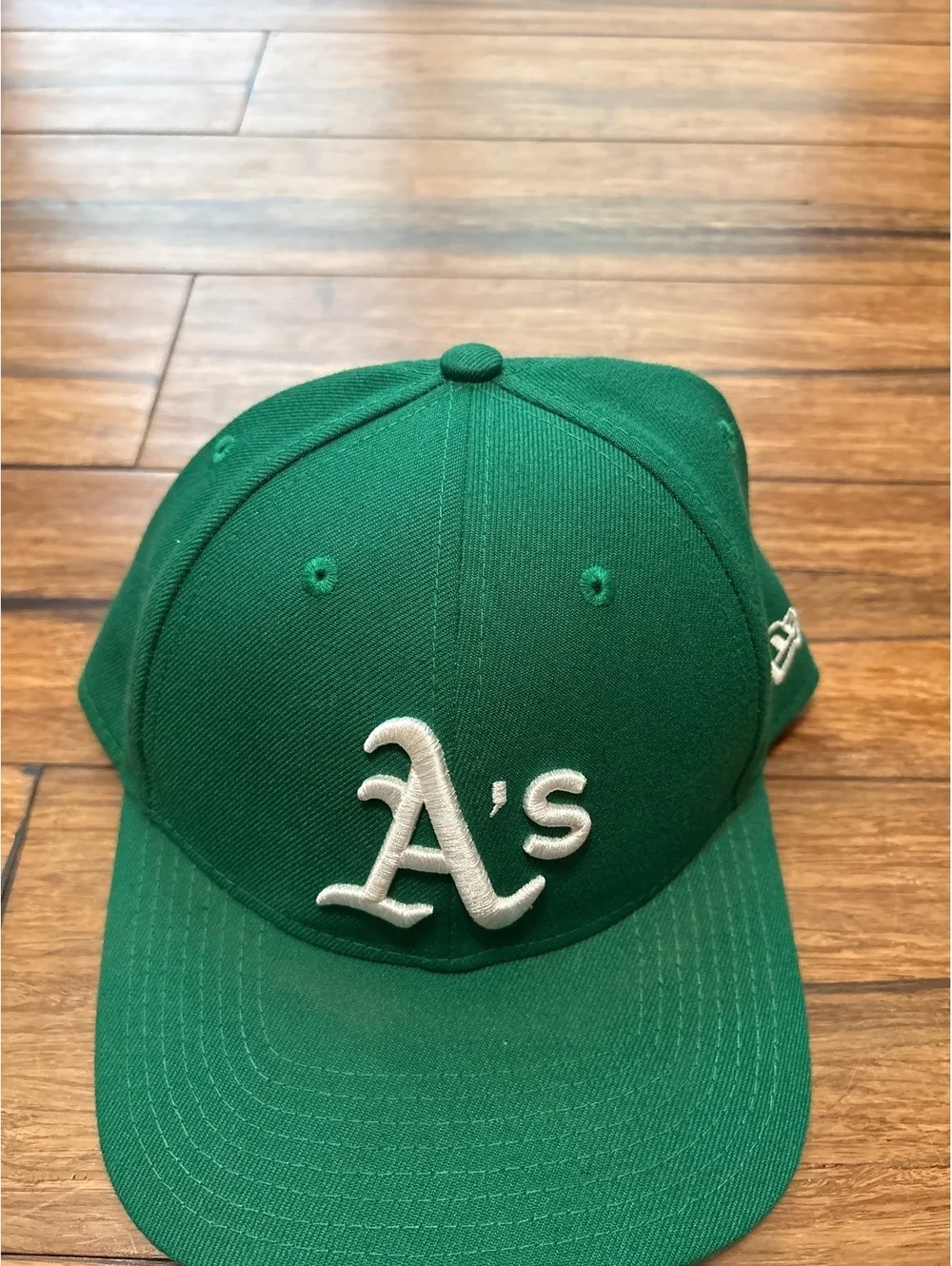New Era 9FORTY Oakland Athletics Green Adjustable Strapback Baseball Cap Hat - Picture 2 of 8